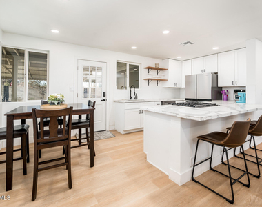4112 N 6th Avenue Nw - Photo Thumbnail 8