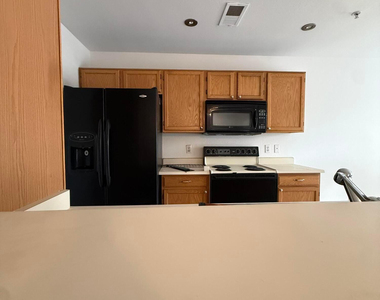 255 S Kyrene Road - Photo Thumbnail 3
