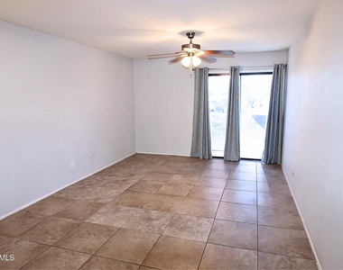 885 N Granite Reef Road - Photo Thumbnail 6