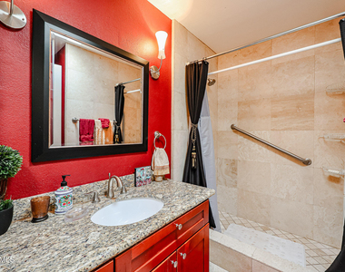 7720 N Pinesview Drive - Photo Thumbnail 20