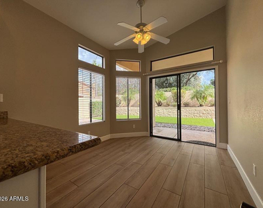 12895 N 95th Way - Photo Thumbnail 7