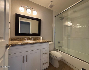 12895 N 95th Way - Photo Thumbnail 17