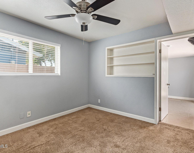 1881 E Palmcroft Drive - Photo Thumbnail 15
