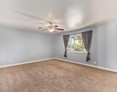 1881 E Palmcroft Drive - Photo Thumbnail 2