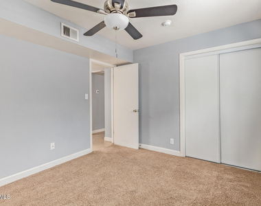 1881 E Palmcroft Drive - Photo Thumbnail 16