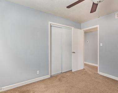 1881 E Palmcroft Drive - Photo Thumbnail 14