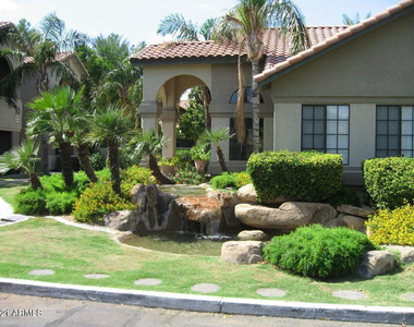 9600 N 96th Street - Photo Thumbnail 7