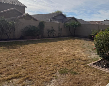 10743 W Desert Elm Lane - Photo Thumbnail 42