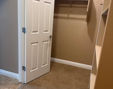 10743 W Desert Elm Lane - Photo Thumbnail 27