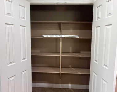 10743 W Desert Elm Lane - Photo Thumbnail 31
