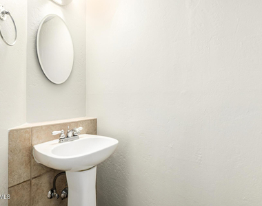 4328 N 36th Street - Photo Thumbnail 12