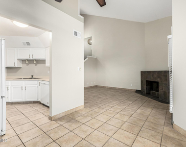 4328 N 36th Street - Photo Thumbnail 9