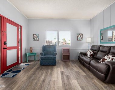 5729 E Hermosa Vista Drive - Photo Thumbnail 4