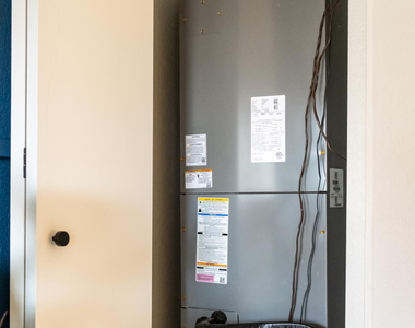 5704 E Aire Libre Avenue - Photo Thumbnail 33