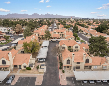 5704 E Aire Libre Avenue - Photo Thumbnail 83