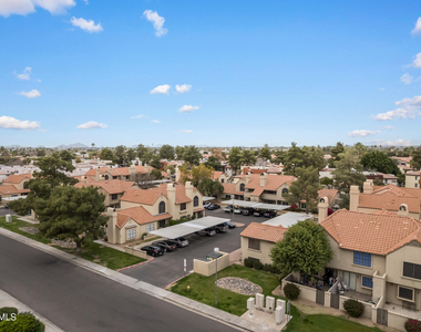 5704 E Aire Libre Avenue - Photo Thumbnail 68