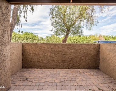 5877 N Granite Reef Road - Photo Thumbnail 21
