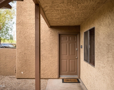 5877 N Granite Reef Road - Photo Thumbnail 1