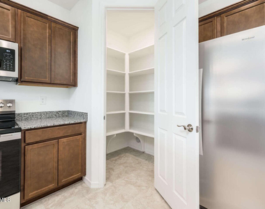 12251 W Caraveo Place - Photo Thumbnail 10