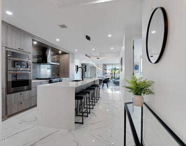 7157 E Rancho Vista Drive - Photo Thumbnail 2
