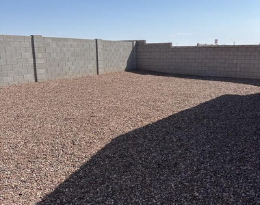 37014 W Prado Street - Photo Thumbnail 17