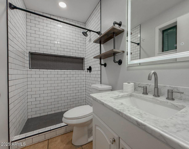 1612 E Gaylon Drive - Photo Thumbnail 25