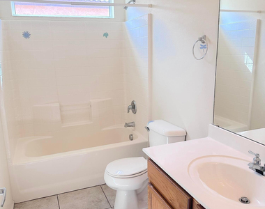 4106 E Chambers Street - Photo Thumbnail 23