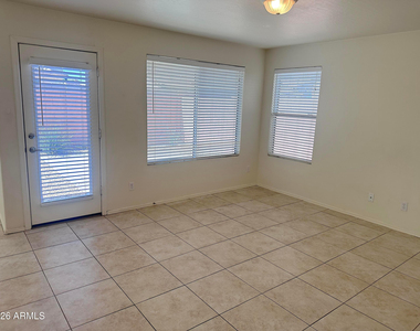 4106 E Chambers Street - Photo Thumbnail 13