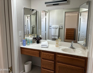 10865 E Keats Avenue - Photo Thumbnail 16