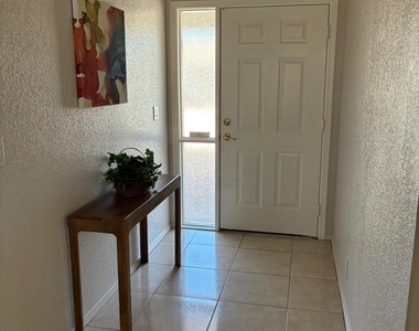 10865 E Keats Avenue - Photo Thumbnail 2