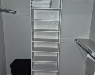10865 E Keats Avenue - Photo Thumbnail 19