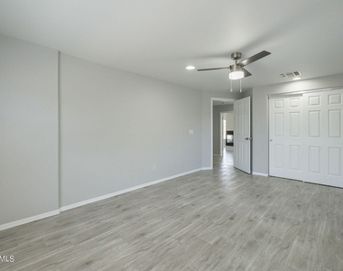 6326 W El Cortez Place - Photo Thumbnail 33