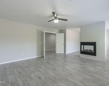 6326 W El Cortez Place - Photo Thumbnail 42