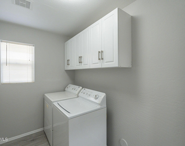 6326 W El Cortez Place - Photo Thumbnail 23