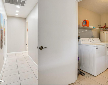 9819 N 67th Drive - Photo Thumbnail 22