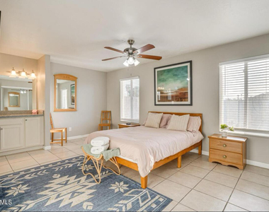 9819 N 67th Drive - Photo Thumbnail 10