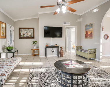 9819 N 67th Drive - Photo Thumbnail 1