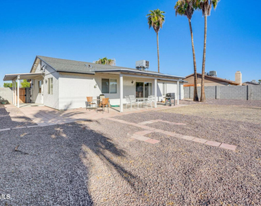 9819 N 67th Drive - Photo Thumbnail 24