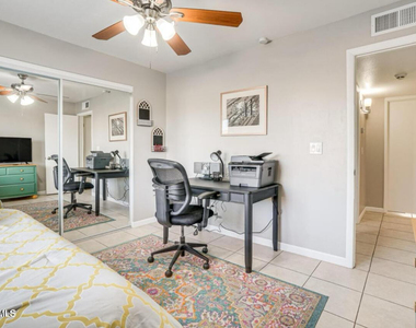 9819 N 67th Drive - Photo Thumbnail 23