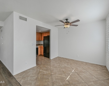 1234 N 36th Street - Photo Thumbnail 6