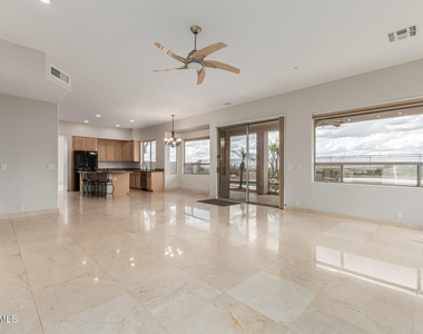 10872 E Raintree Drive - Photo Thumbnail 15