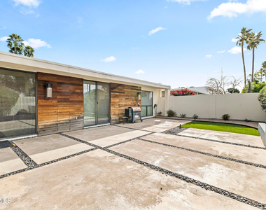 6834 N 72nd Place - Photo Thumbnail 46