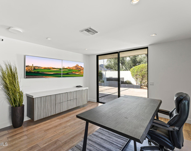 6834 N 72nd Place - Photo Thumbnail 19