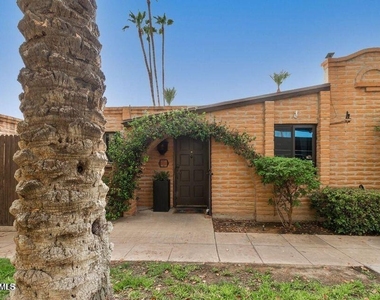 3022 N 32nd Street - Photo Thumbnail 5