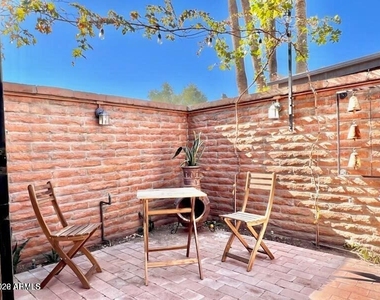 3022 N 32nd Street - Photo Thumbnail 9