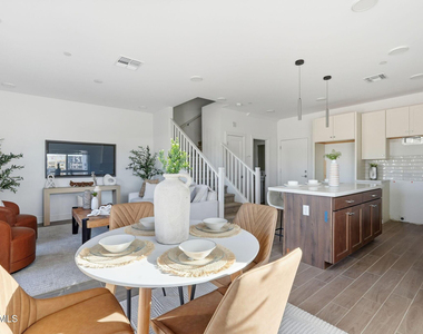 8137 E Brown Road - Photo Thumbnail 12