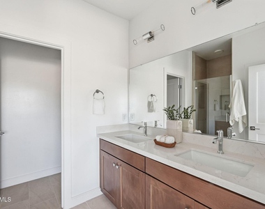 8137 E Brown Road - Photo Thumbnail 30