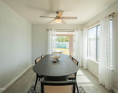 10615 N 63rd Drive - Photo Thumbnail 18