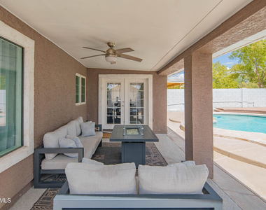 10615 N 63rd Drive - Photo Thumbnail 6
