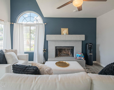 10615 N 63rd Drive - Photo Thumbnail 23